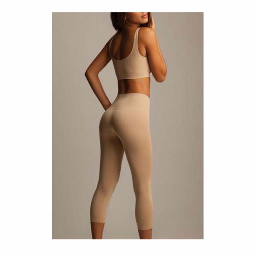 Slim Body Angels Capri Leggings NWOT